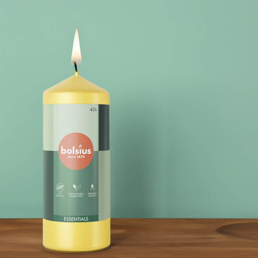 Vela Pilar Essentials 150X58mm Amarelo Sol 42h